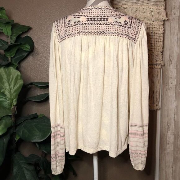 Lucky Brand Beige V-Neck Embroidered Peasant Top - Picture 2 of 8